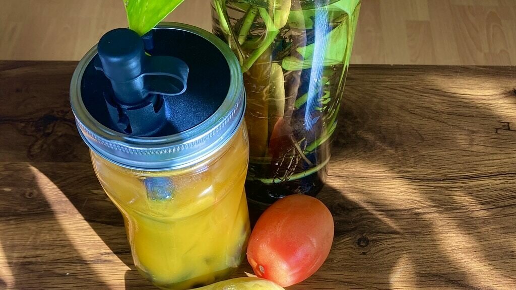 Smoothies, Beverages and Boba, Better Enjoyed with Stroba™!