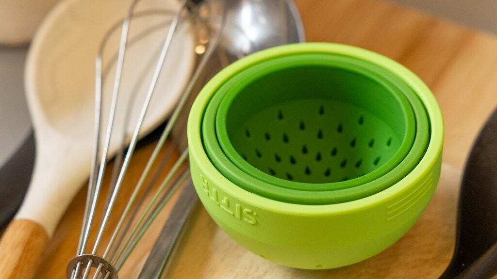 SIFTR 2.0: The NESTING Micro Kitchen Colander Set